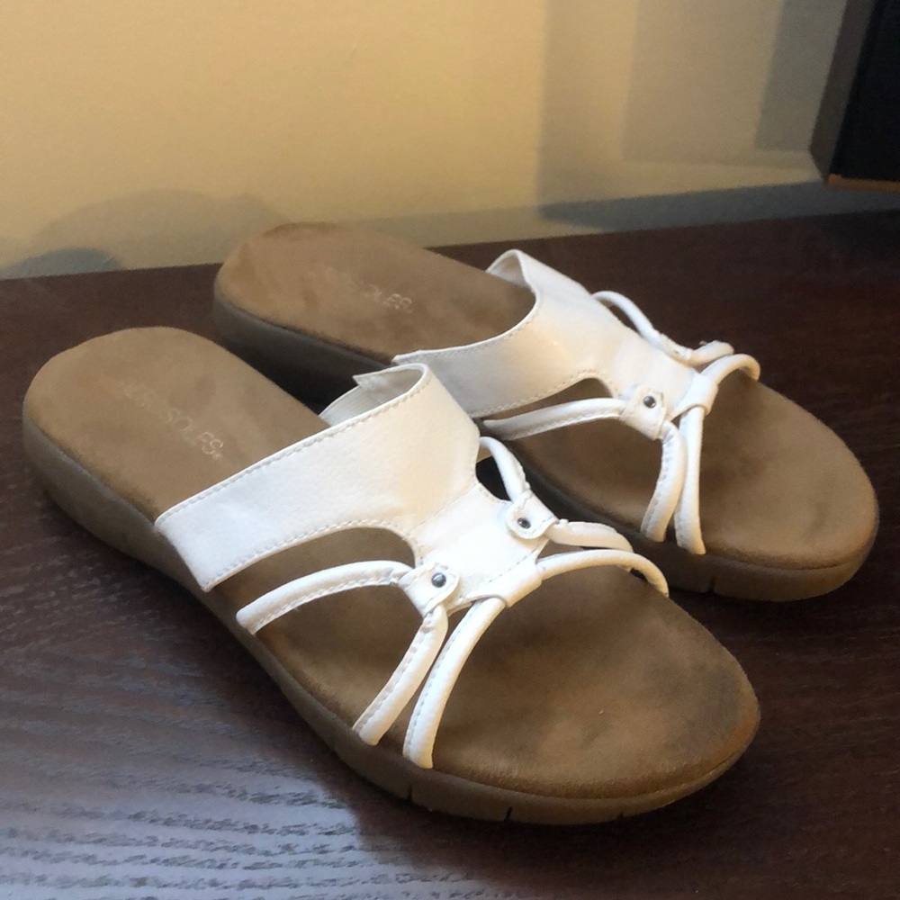 Aerosols sandals 91/2